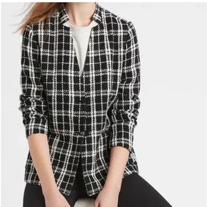 Banana Republic boucle blazer
